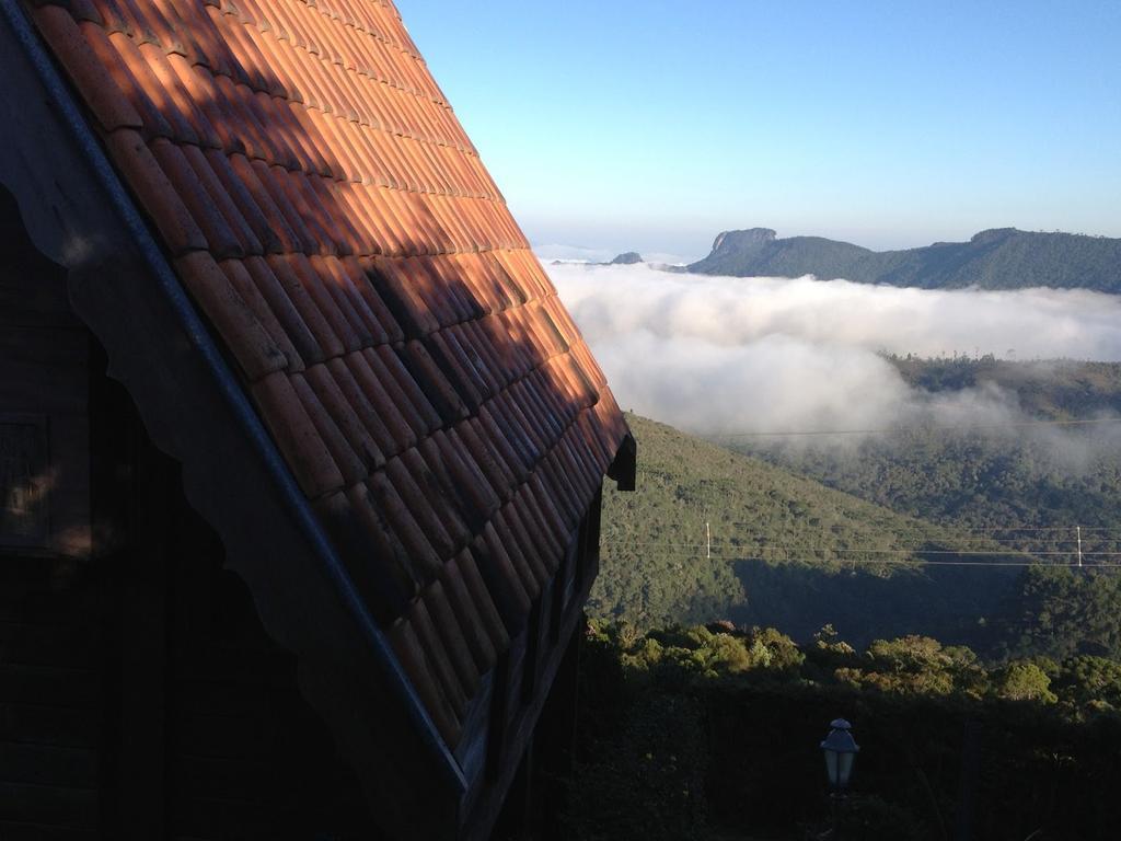 Chales Sol E Lua Vila Campos do Jordão Quarto foto